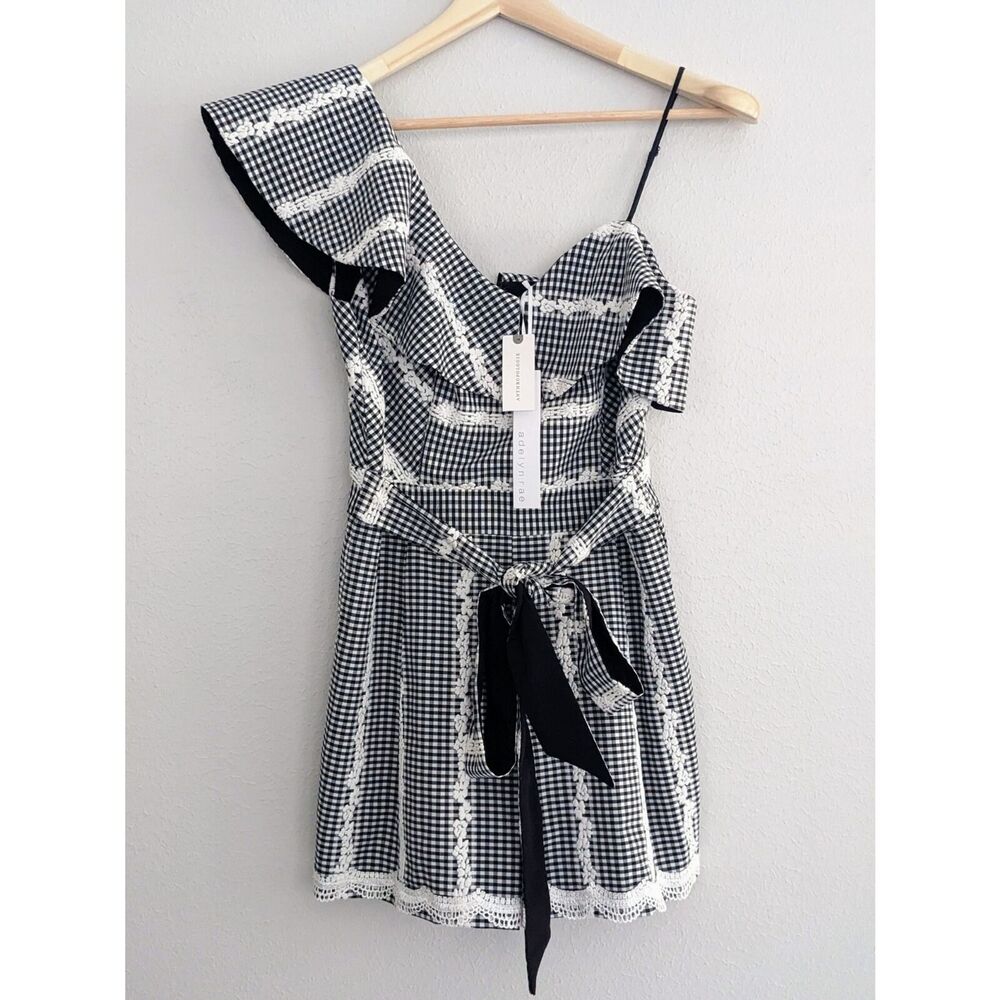 NWT Anthropologie Adelyn Rae Gingham Romper Small S One Shoulder Black White New - Picture 1 of 11